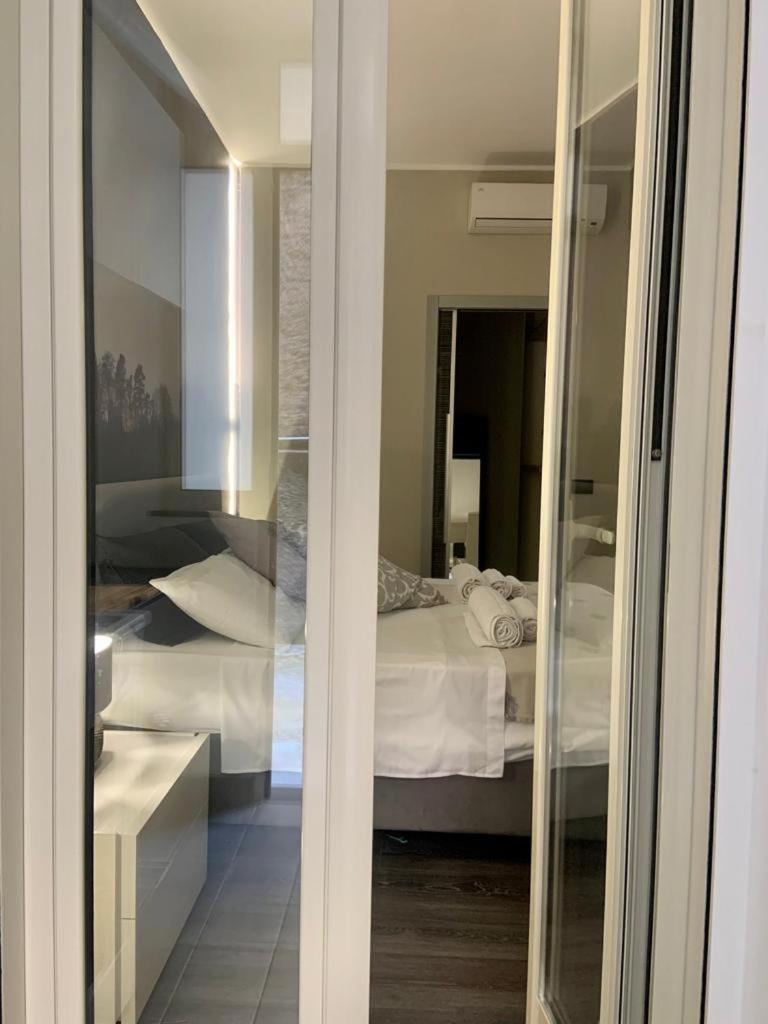 Relais Casa Via Generale Del Buono 13 Milazzo Apartment ภายนอก รูปภาพ
